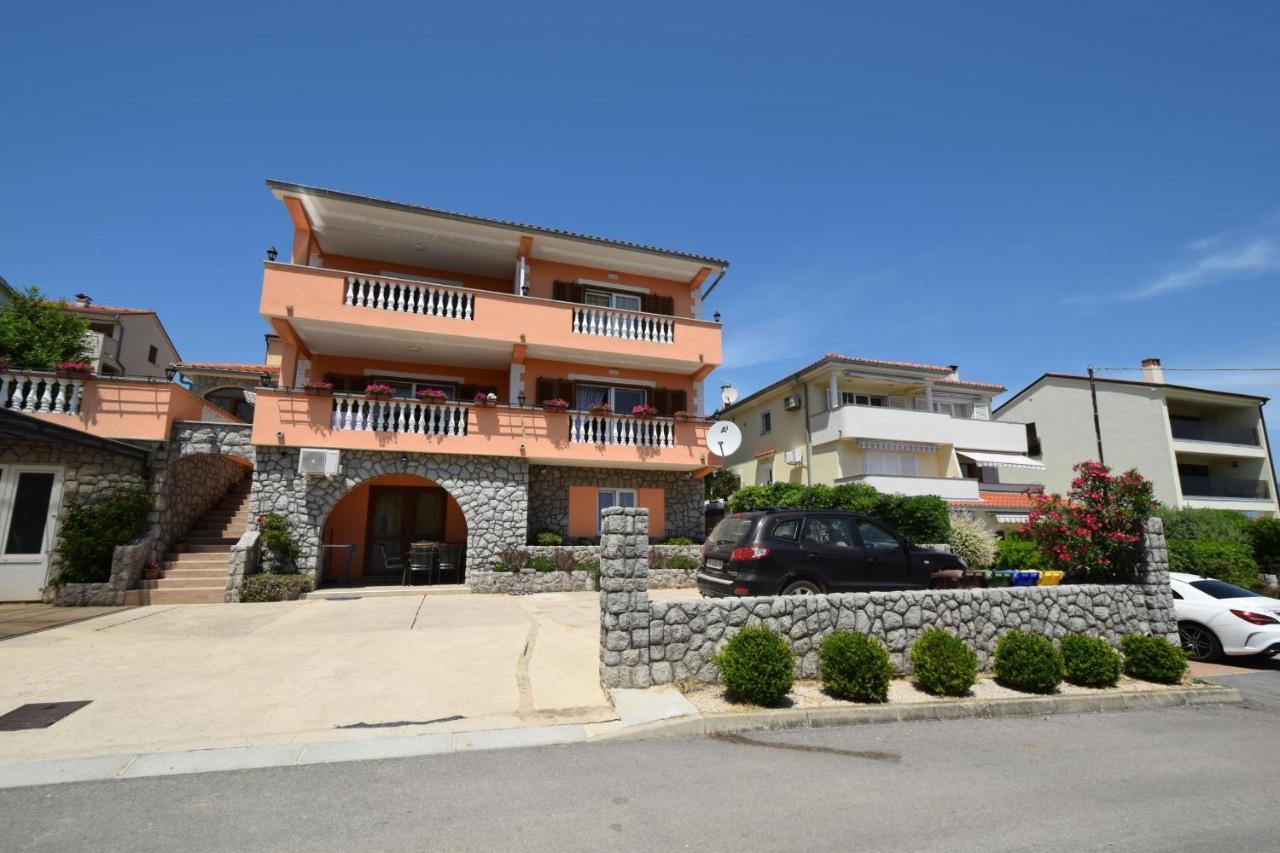 Apartments Rose Čižići Eksteriør bilde