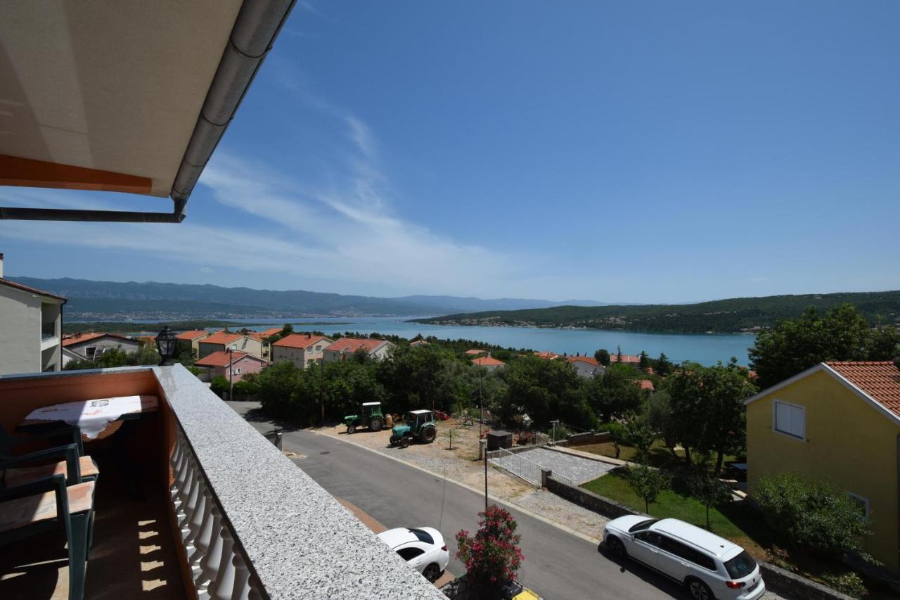 Apartments Rose Čižići Eksteriør bilde