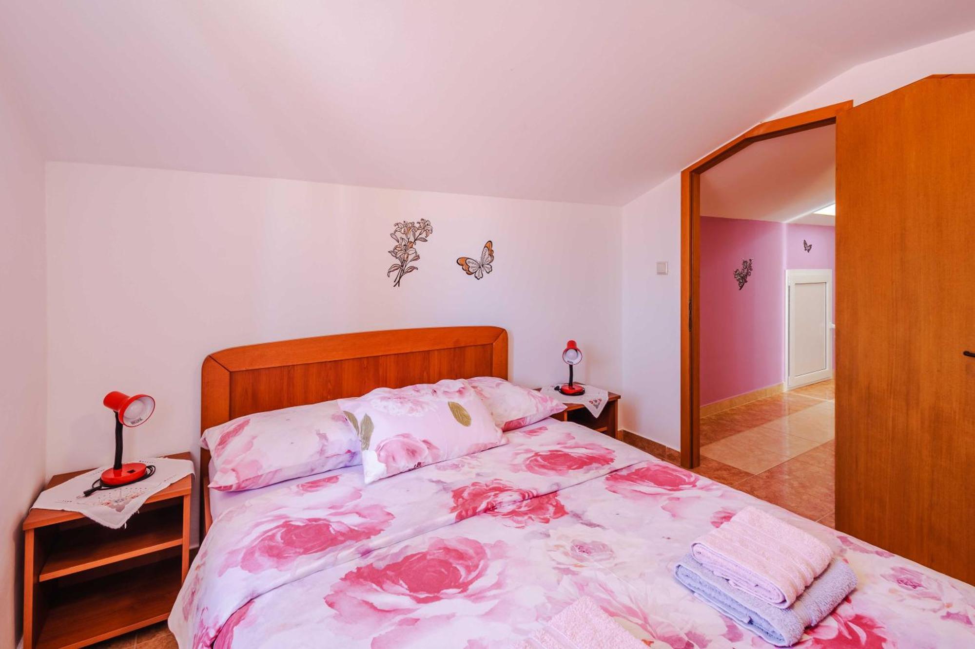 Apartments Rose Čižići Eksteriør bilde