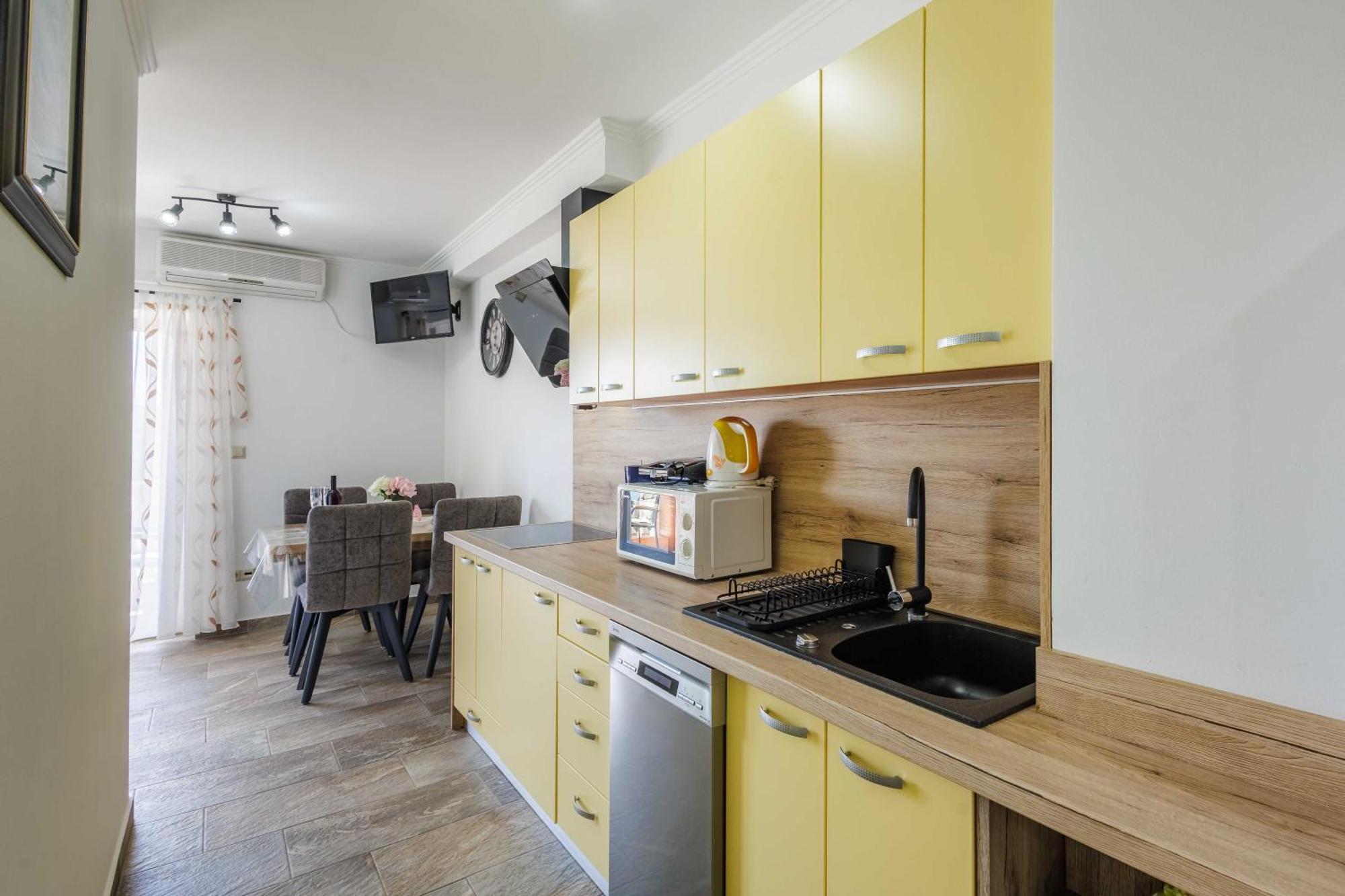 Apartments Rose Čižići Eksteriør bilde