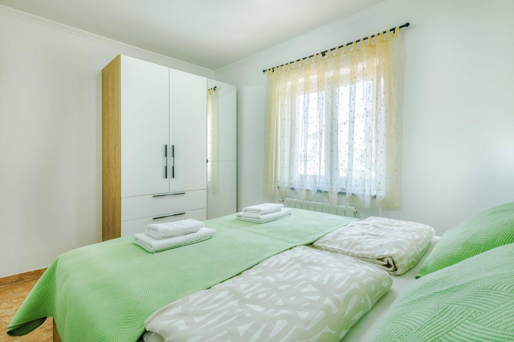 Apartments Rose Čižići Eksteriør bilde