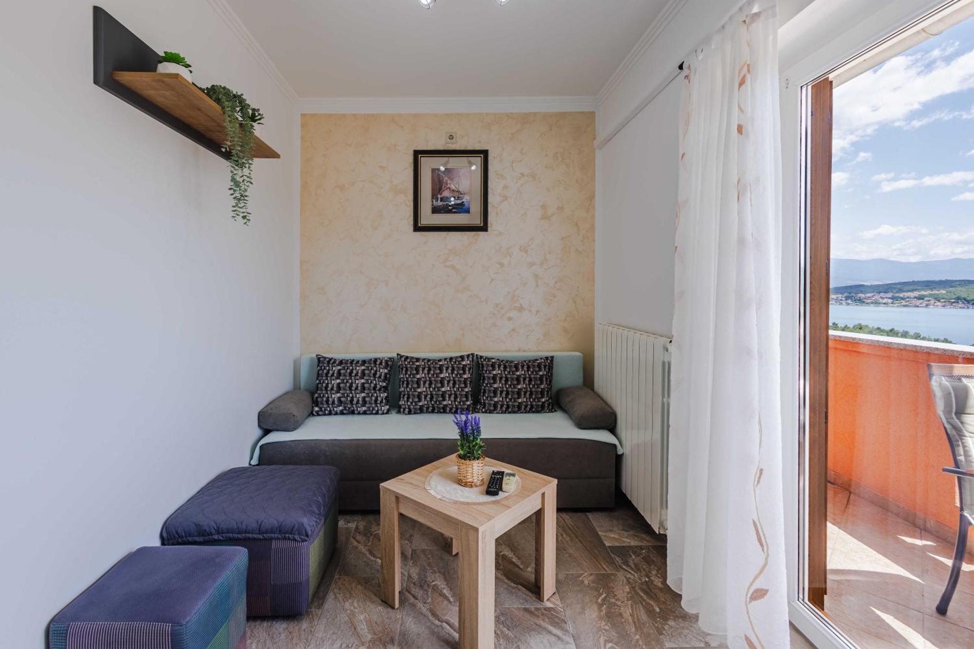 Apartments Rose Čižići Eksteriør bilde
